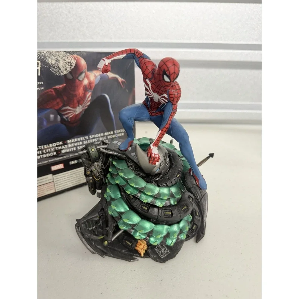 Marvel's Spider-Man PS4 Collector's Edition Spider-Man Statue 2018